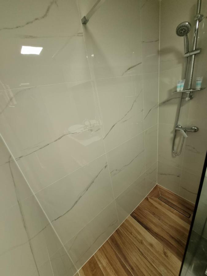 Apartmán Apartman Simic Osijek Exteriér fotografie