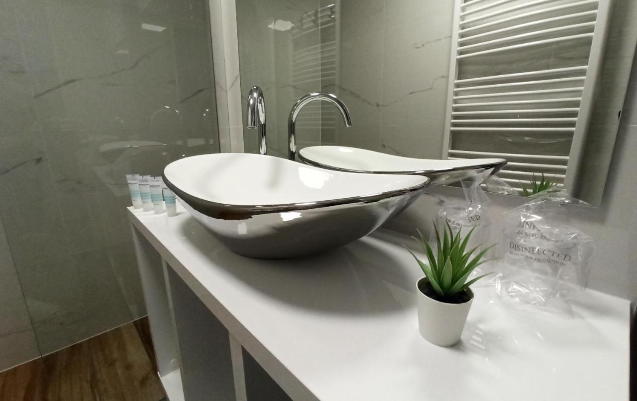 Apartmán Apartman Simic Osijek Exteriér fotografie